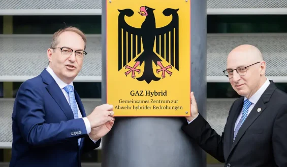 Deutschland eröffnet Zentrum zur Abwehr hybrider Bedrohungen
