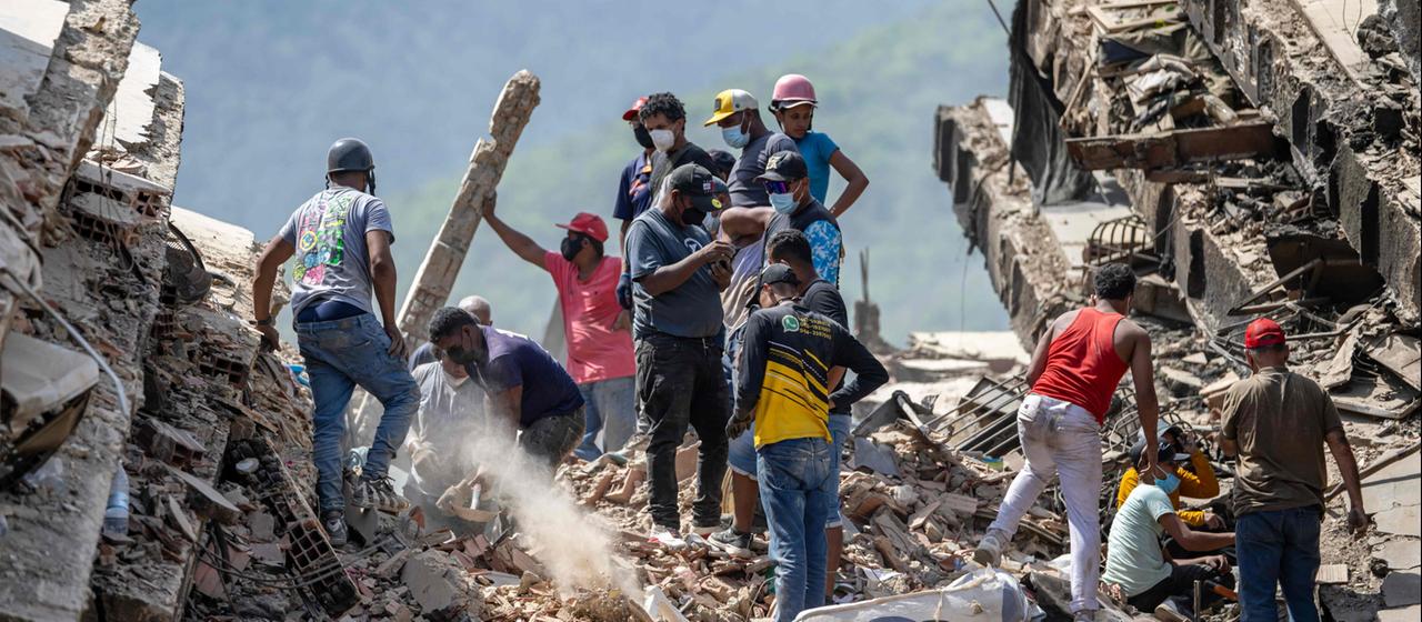 Krise in Venezuela: Eigeninitiativen und internationale Hilfe
