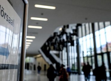 Ungewissheit über BAföG-Erhöhung: Debatte über Finanzplanung und politische Differenzen