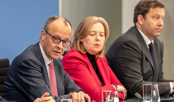 Schluss mit der Witwenrente? – Kommission prüft Möglichkeiten