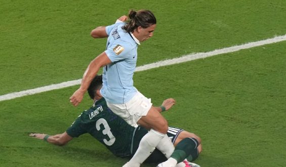 Uruguay startet schwach in die Fußball-WM