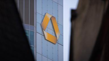 Unicredit beschleunigt Übernahme der Commerzbank
