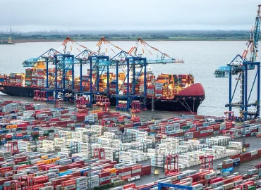 EU-Parlament genehmigt umstrittenes US-Zollabkommen
