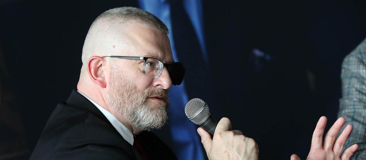Polens radikale Partei wächst: Die „Konföderation der polnischen Krone“