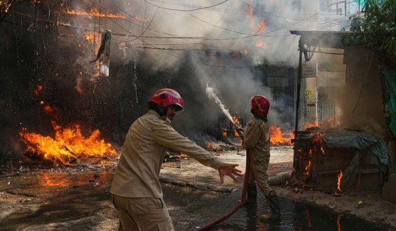 Tödlicher Brand in Neu-Delhi