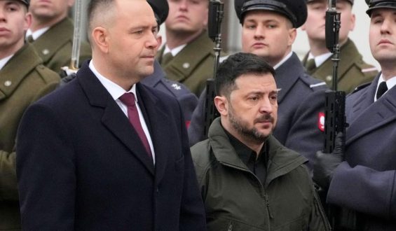 Militäreinheit-Benennung: Polen entzieht Selenskyj höchsten Orden
