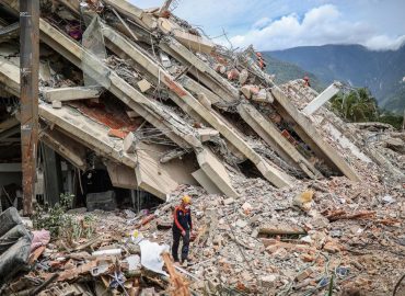 Verheerende Erdbeben in La Guaira, Venezuela: Rettungsarbeiten und Herausforderungen