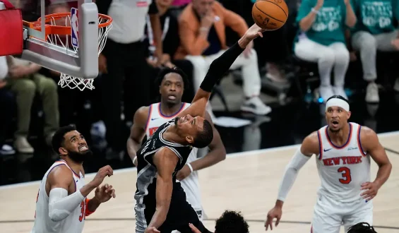 NBA-Finals gestartet: Knicks bezwingen Spurs