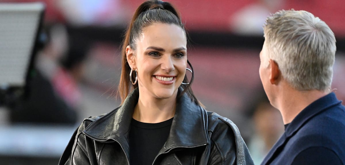 Vom Familienerlebnis zur Herausforderung: Esther Sedlaczek bei der Fußball-WM