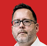 Hessens Innenminister fordert Handyortung bei Ausreisepflichtigen