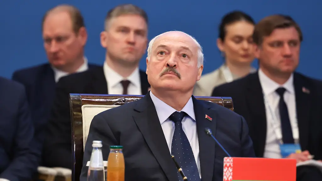 Selenskyjs Ultimatum: Droht ein Angriff auf Belarus?
