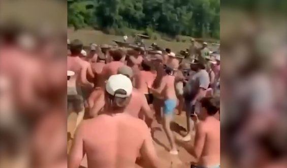 Sechs Festnahmen nach Massenschlägerei am Congaree River