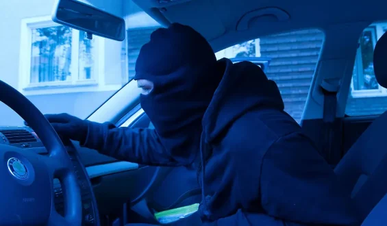 Versicherung verweigert Zahlung nach Falschangabe bei Autodiebstahl