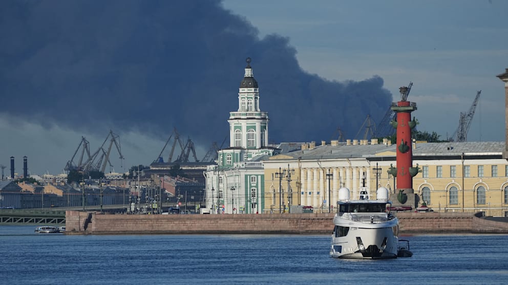 Drohnenangriff auf Ölterminal in St. Petersburg