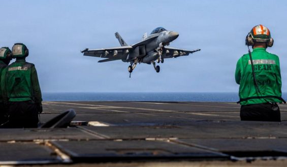 USA und Iran melden gegenseitige Angriffe trotz Waffenruhe