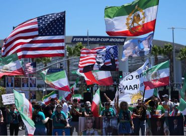 Proteste bei Iran-Spiel: Reaktion des Regimes auf Fanausdrücke