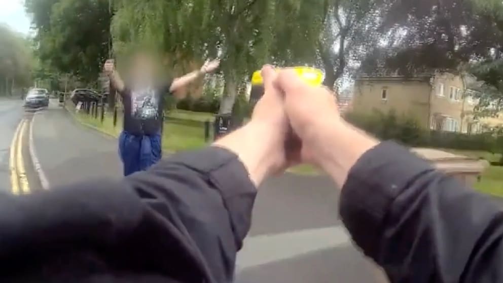 Polizei setzt modernen Taser ein: Festnahme eines bewaffneten Mannes