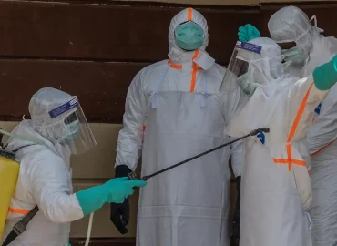 Ebola-Ausbruch im Kongo: Schwierige Eindämmung ohne Impfstoff und Therapie