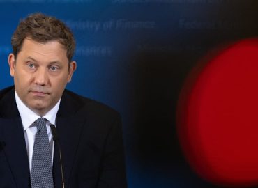 SPD fällt in Umfrage auf Rekordtief