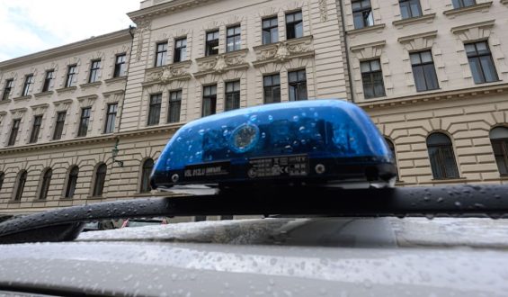 Schockierender Inzestfall in Tschechien: Zwölfjährige gebärt Kind von ihrem Bruder