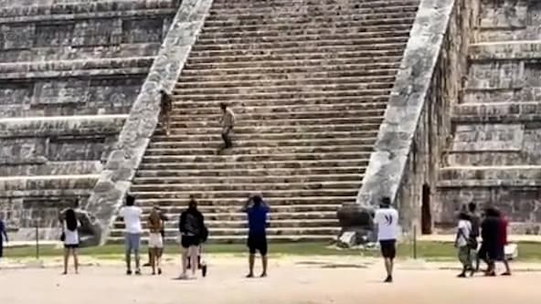 Touristen ignorieren Verbote und klettern auf die Kukulkán-Pyramide