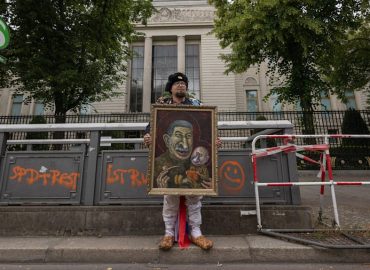 Russischer Künstler in Polen auf offener Straße erschossen