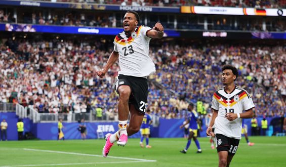 Spekulationen um Felix Nmecha und FC Bayern