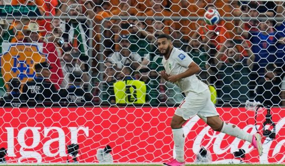 Packendes Duell zwischen den Niederlanden und Marokko bei der WM