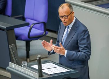 Kanzler Merz wirbt für Reformkurs unter scharfer Kritik