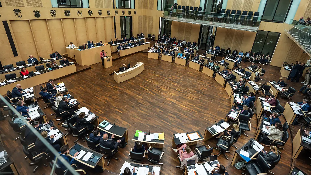 Bundesrat Billigt Reformen: Änderungen in Apotheken und Rentenanpassung