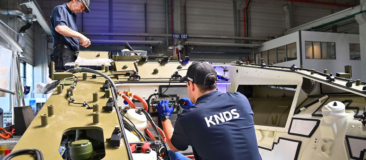 Deutsch-französischer Panzerbauer Bund steigt mit 40 Prozent bei KNDS ein