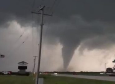 Todesfalle Eigenheim: Amerikaner filmt Tornado-Horror