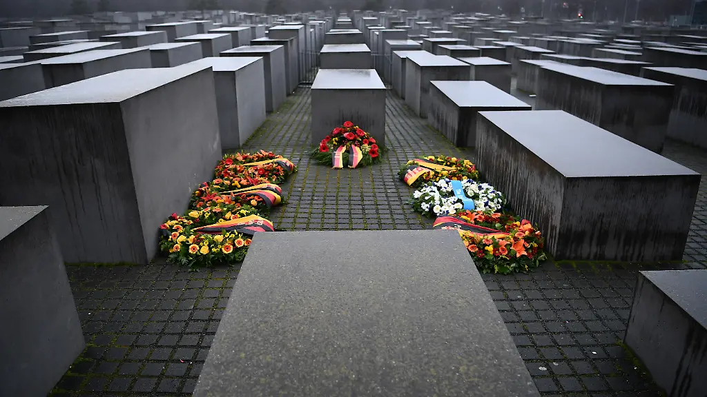 40 Jahre Historikerstreit: Diskussion um die Einzigartigkeit des Holocaust