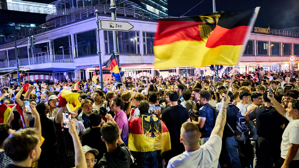 Spannung und Kontroversen: Fußball-WM im Fokus