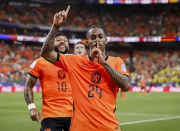Kontroverse um Van der Vaart und die niederländische Nationalmannschaft