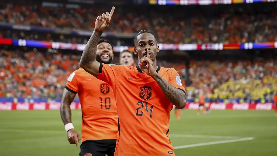 Kontroverse um Van der Vaart und die niederländische Nationalmannschaft