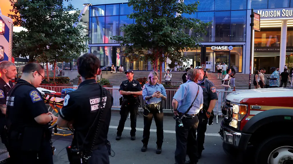 Messerangriff auf New Yorker Penn Station: Sechs Verletzte