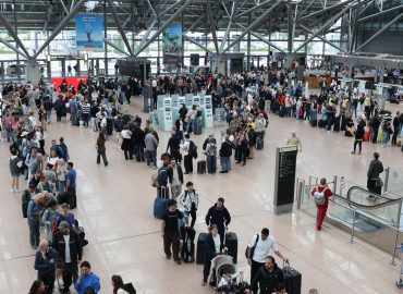 Mann im Sicherheitsbereich: Hamburger Flughafen zeitweise gesperrt