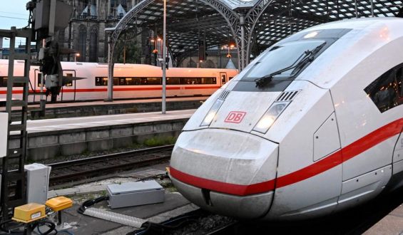 Deutsche Bahn stellt Zugverkehr bundesweit ein