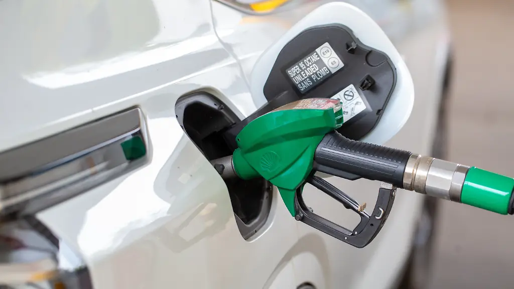 Analyse zeigt unvollständige Weitergabe des Tankrabatts bei Diesel