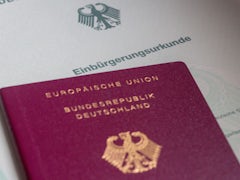 Höchststand bei Einbürgerungen in Deutschland