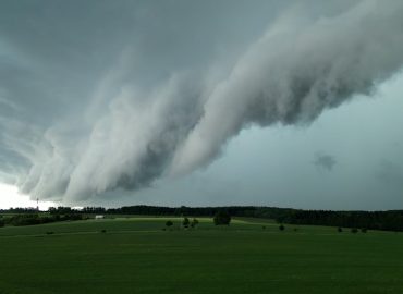 Sturmböen und Gewitter ziehen über das Land