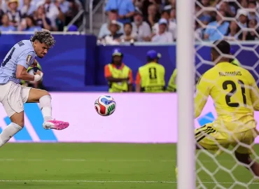 Uruguay startet mit Unentschieden gegen Saudi-Arabien