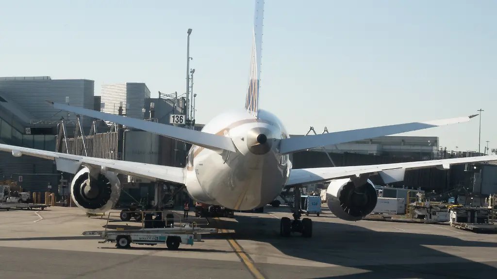Flug von New York nach Mallorca wegen Bluetooth-Namens umgekehrt