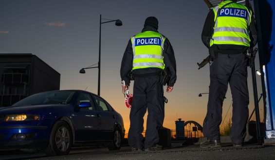 Reformvorschläge zur Beamtenpension: Forderungen und Herausforderungen