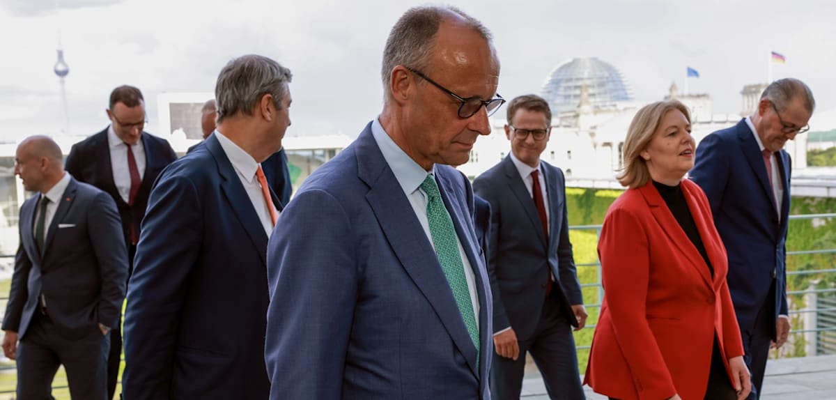 Merz unter Druck: Reformen und politische Herausforderungen
