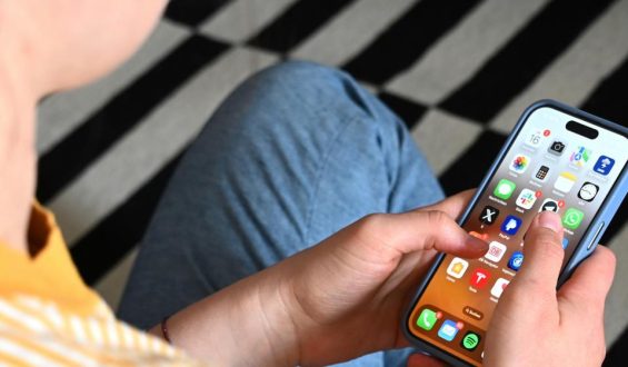 Empfehlungen der Expertenkommission zum Kinder- und Jugendschutz im Netz