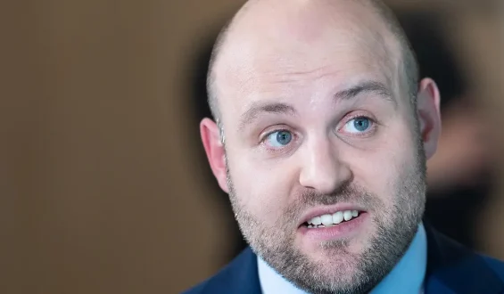 AfD-Politiker trifft Putins Berater bei Forum