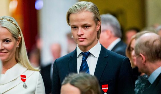 Kronprinzessin Mette-Marit von Norwegen: Freilassung von Sohn Marius Borg Høiby aus gesundheitlichen Gründen erwogen