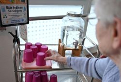 Maßnahmen gegen die Hitze: Unterstützung für ältere Menschen